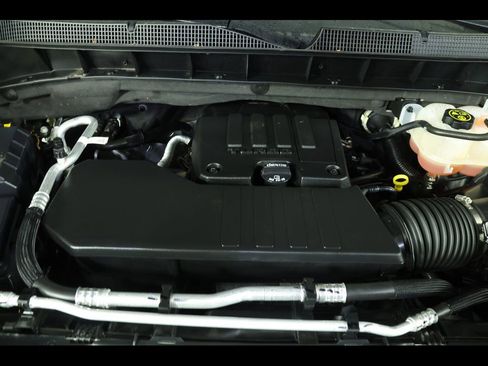 Used 2023 Chevrolet Silverado 1500 Custom w/ 2.7L Blackout Package AWD/4WD image 26