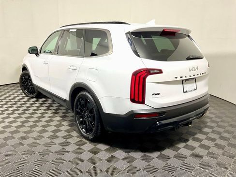 Used 2022 Kia Telluride SX w/ SX Prestige Package AWD/4WD image 12