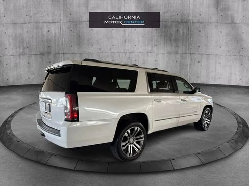 Used 2018 GMC Yukon XL Denali w/ Denali Ultimate Package AWD/4WD image 5
