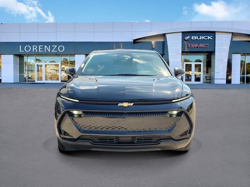 Used 2025 Chevrolet Equinox EV LT FWD image 2
