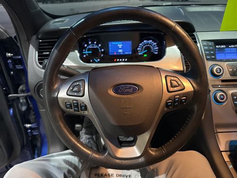 Used 2014 Ford Taurus SEL image 25