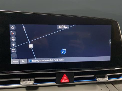 New 2025 Hyundai Elantra SEL image 8