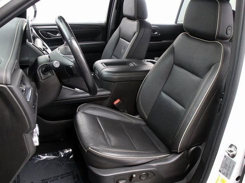 Certified 2023 GMC Yukon SLT image 9