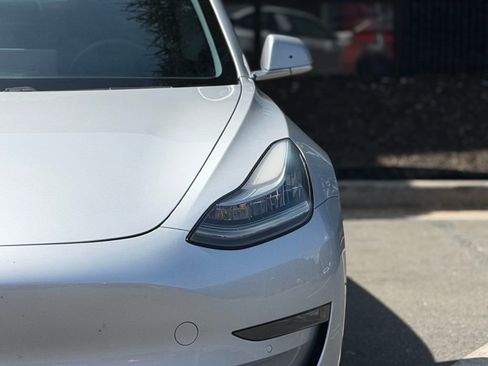 Used 2018 Tesla Model 3 Long Range image 5