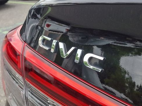 Certified 2024 Honda Civic Sport image 29