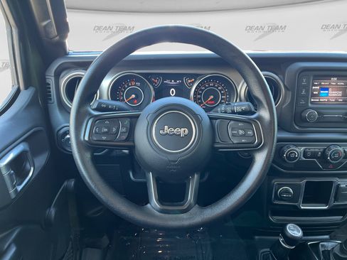 Used 2021 Jeep Wrangler Sport AWD/4WD image 12