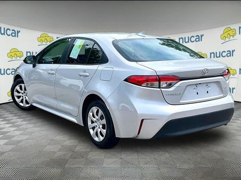 Used 2024 Toyota Corolla LE FWD image 4