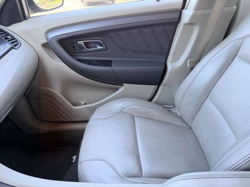 Used 2011 Ford Taurus SEL w/ 201A Rapid Spec Order Code FWD image 12