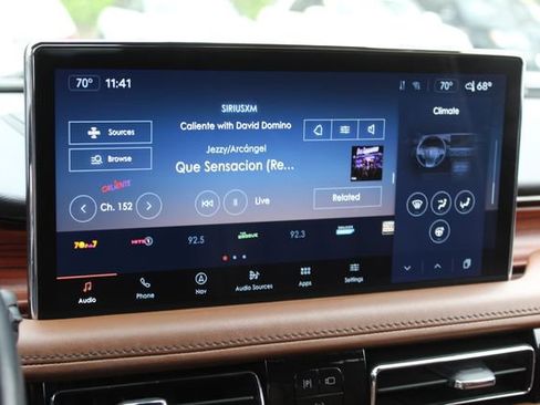 Certified 2023 Lincoln Nautilus Reserve AWD/4WD image 22