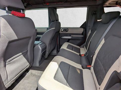 Used 2022 Ford Bronco Wildtrak AWD/4WD image 18