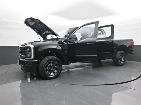 New 2026 Ford F250 XL w/ STX Appearance Package AWD/4WD image 43