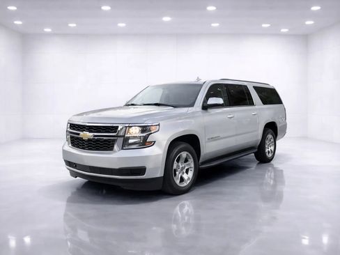 Used 2019 Chevrolet Suburban LT AWD/4WD image 1