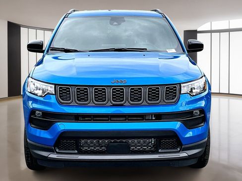 New 2026 Jeep Compass Latitude image 16