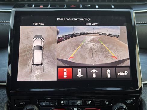 New 2025 Jeep Grand Cherokee L Limited w/ Luxury Tech Group II AWD/4WD image 15