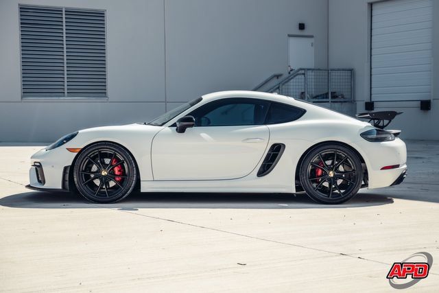 Used 2018 Porsche 718 Cayman GTS RWD image 12