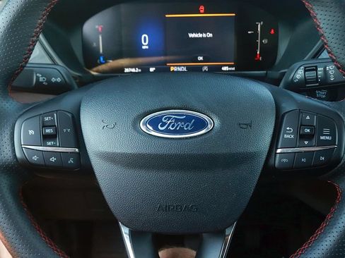Used 2025 Ford Escape ST-Line AWD/4WD image 18