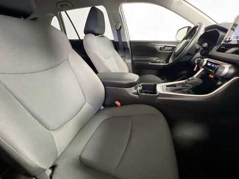 Used 2025 Toyota RAV4 LE FWD image 29