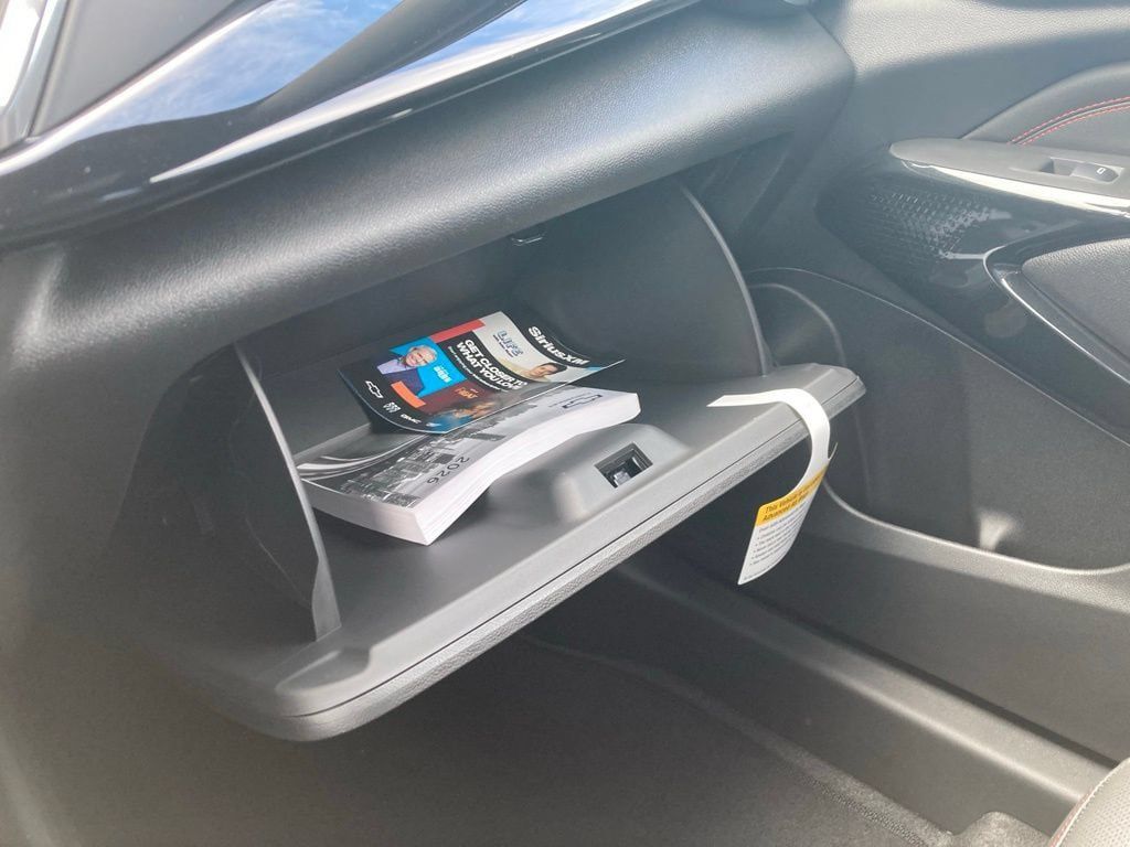 New 2026 Chevrolet Trax RS FWD image 17
