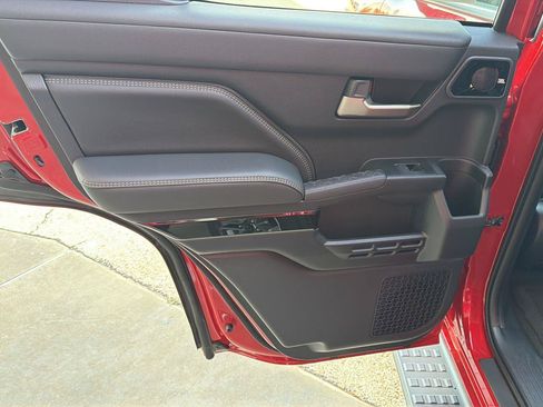 New 2026 Toyota 4Runner Limited AWD/4WD image 10