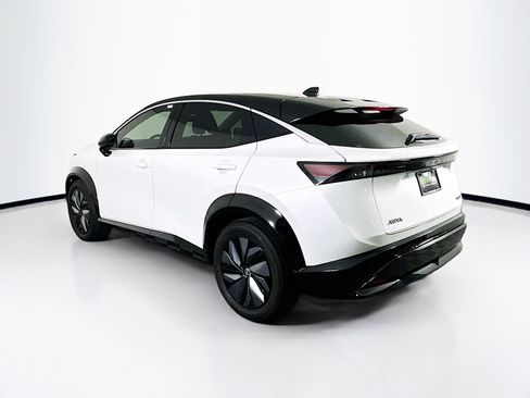 Used 2023 Nissan Ariya FWD image 5