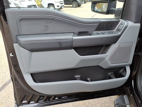 New 2026 Ford F250 XLT w/ XLT Premium Package image 20