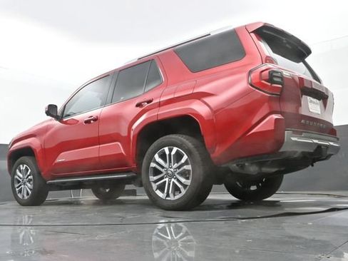 Used 2026 Toyota 4Runner Limited AWD/4WD image 10