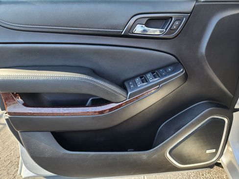 Used 2016 GMC Yukon SLE w/ Convenience Package image 25