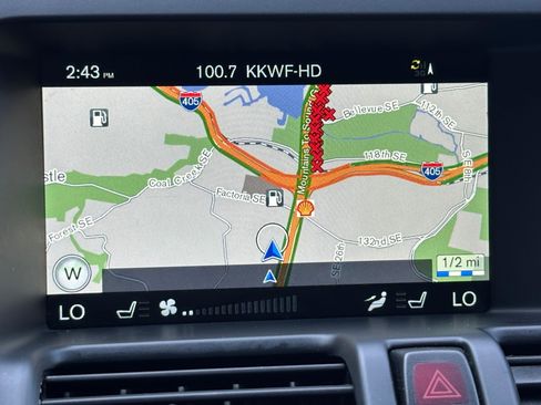 Used 2017 Volvo XC60 T6 Inscription w/ Preferred Option Package image 26