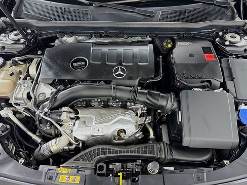 Used 2022 Mercedes-Benz A 220 image 10