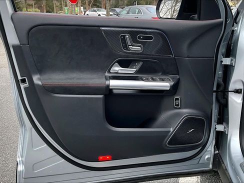 Certified 2025 Mercedes-Benz GLA 250 image 22