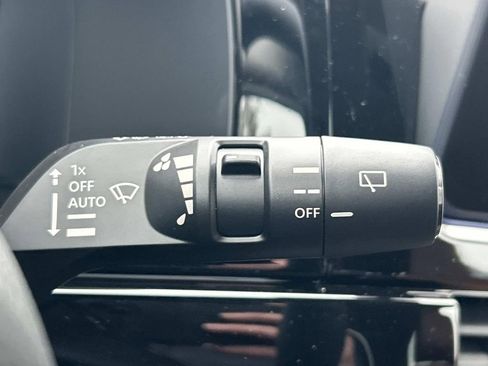 New 2026 Nissan Pathfinder Platinum AWD/4WD image 29