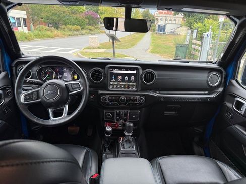 Used 2022 Jeep Wrangler Unlimited Rubicon 4xe w/ Cold Weather Group image 11