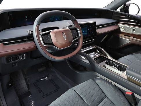 New 2026 Lincoln Nautilus Black Label w/ Jet Appearance Package image 12