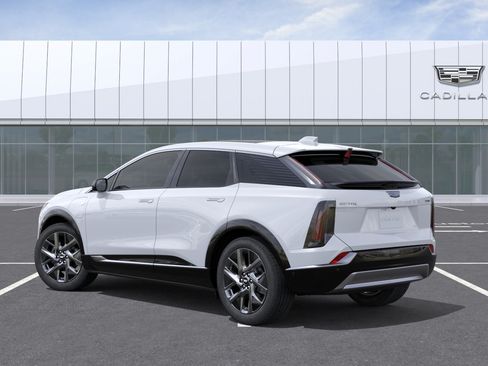 New 2026 Cadillac Optiq Luxury 2 RWD image 3