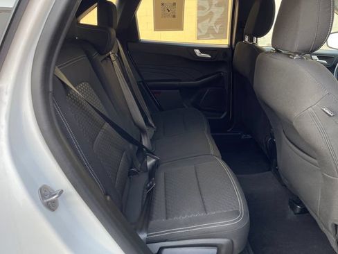 Used 2023 Ford Escape Active w/ Tech Pack #2 AWD/4WD image 31