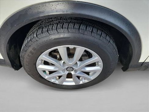 Used 2020 Nissan Rogue Sport SV w/ All-Weather Package image 9