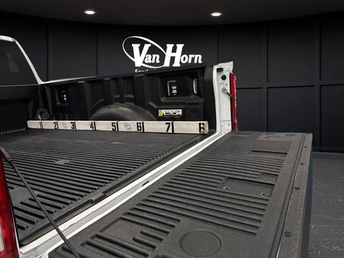 Used 2024 Ford F350 Lariat w/ Chrome Package image 16