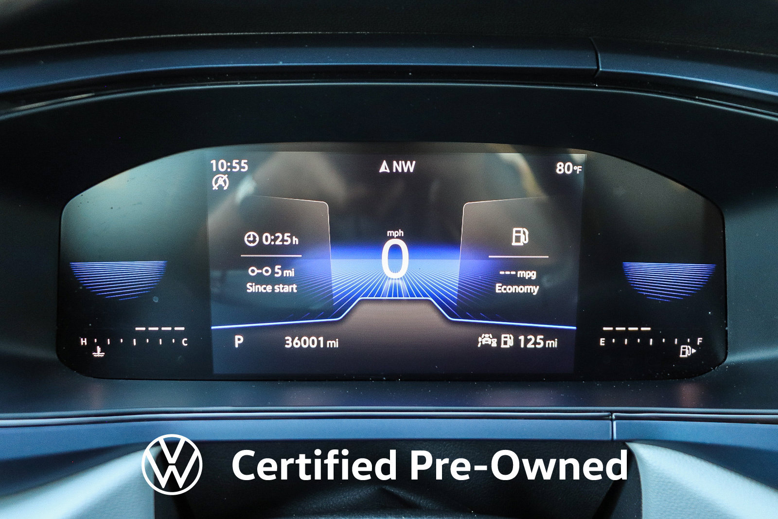 Certified 2023 Volkswagen Taos SE w/ Panoramic Sunroof Package FWD image 26