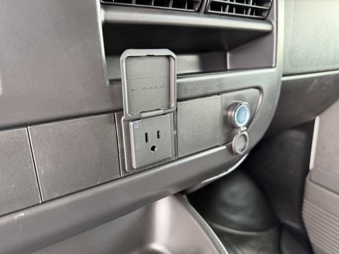 New 2026 Chevrolet Express 2500 w/ Driver Convenience Package RWD image 19
