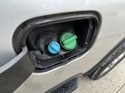 Used 2023 Chevrolet Silverado 2500 LTZ image 10