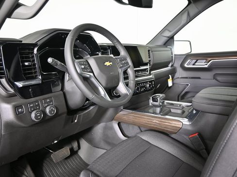 New 2026 Chevrolet Silverado 1500 LT w/ Z71 Off-Road Package image 27