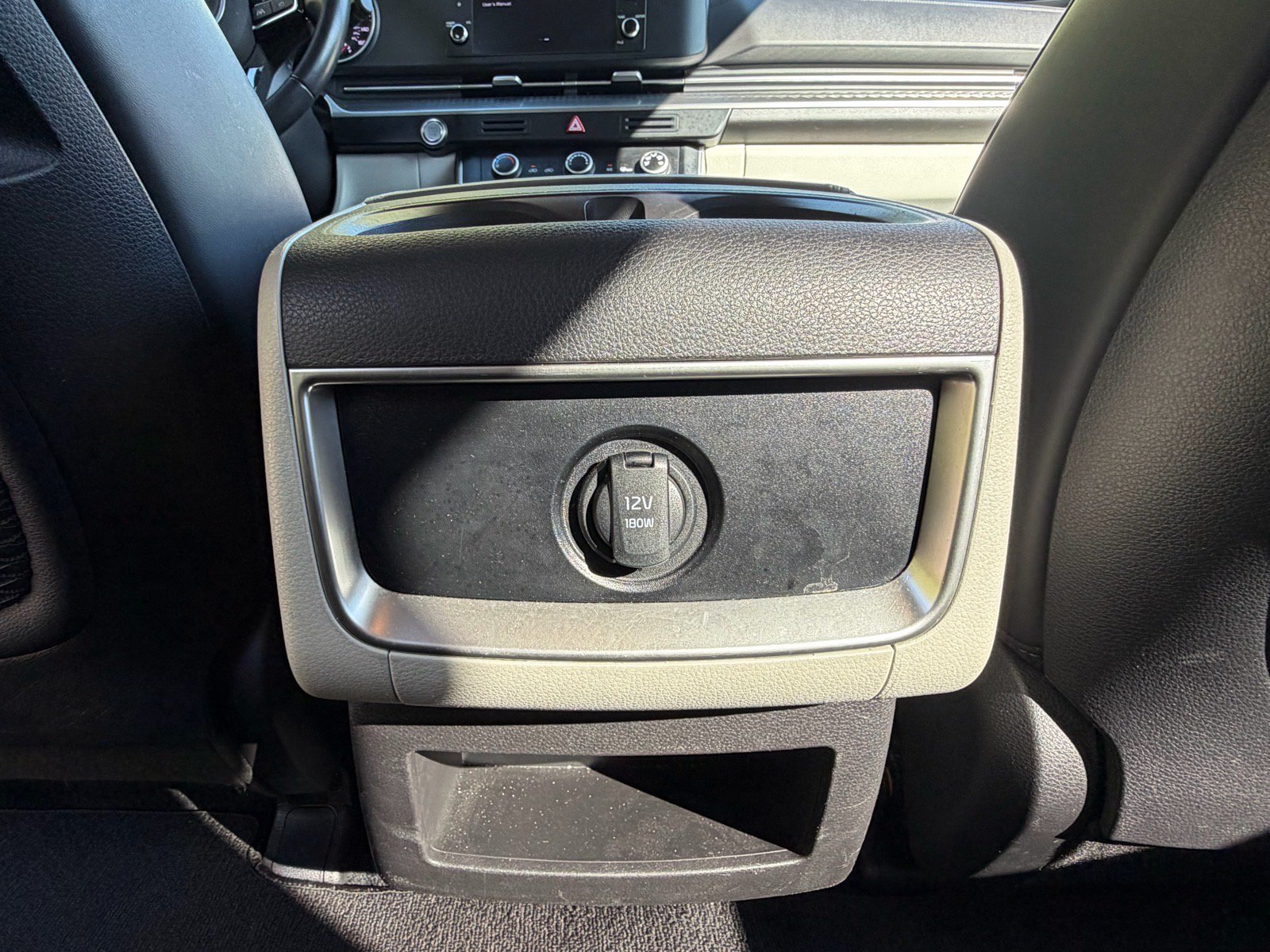 Used 2024 Kia Carnival LX FWD image 42