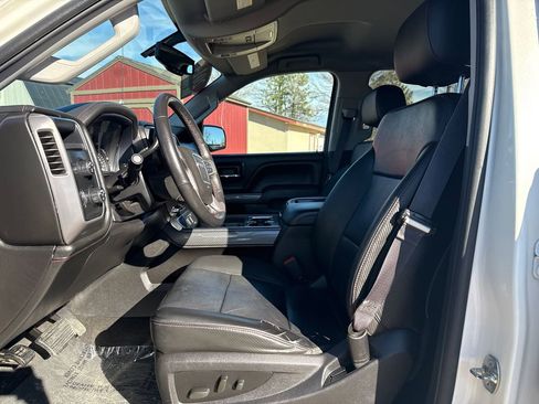 Used 2014 GMC Sierra 1500 SLT w/ All-Terrain Package image 9