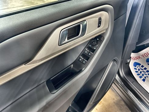 New 2026 Ford Explorer Active image 14