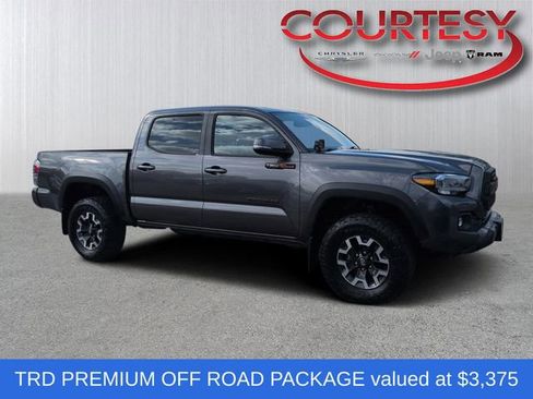 Used 2021 Toyota Tacoma TRD Off-Road w/ TRD Premium Off Road Package image 1