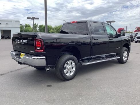 Used 2026 RAM 2500 Big Horn AWD/4WD image 31