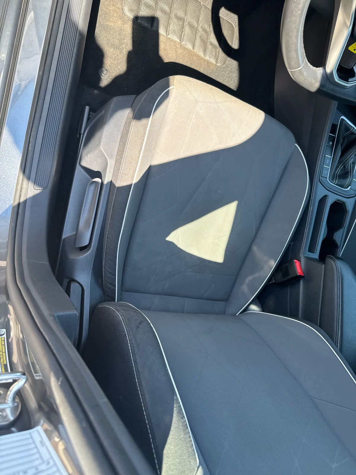 Used 2025 Volkswagen Jetta Sport FWD image 7