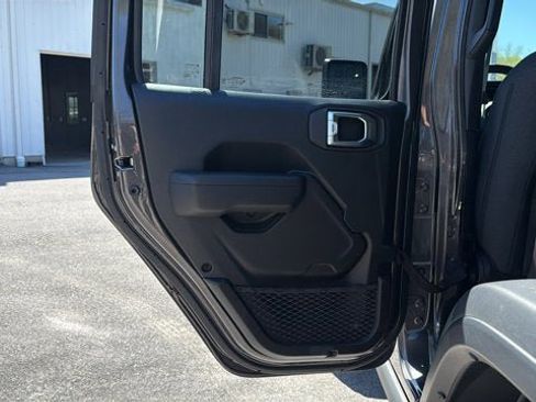 Certified 2025 Jeep Wrangler Unlimited Sport S 4xe AWD/4WD image 23