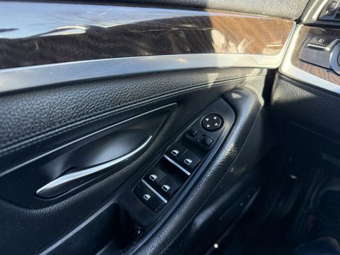 Used 2015 BMW 528i Sedan image 32