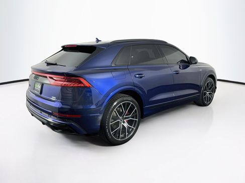 Used 2022 Audi Q8 Prestige AWD/4WD image 9